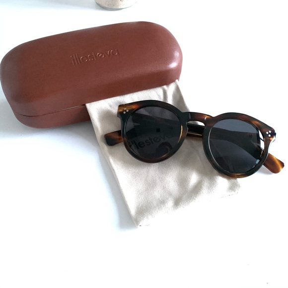 Illesteva Accessories - Illesteva Leonard 2 Sunglasses